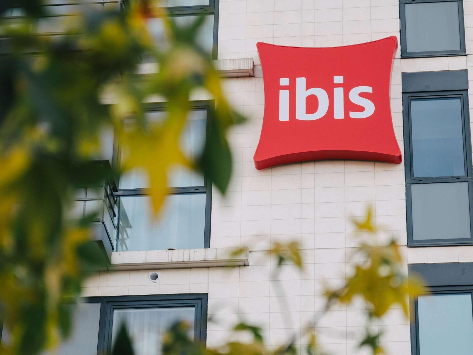 Ibis Rouen Centre Rive Droite Pasteur Hotel Kültér fotó